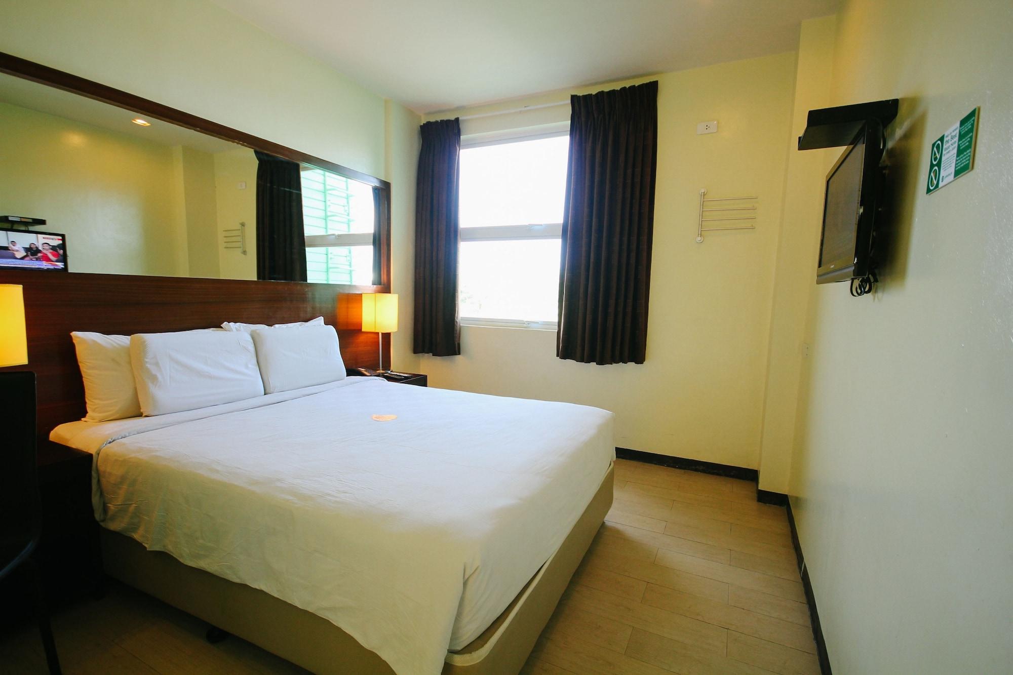 Go Hotels Баколод Экстерьер фото